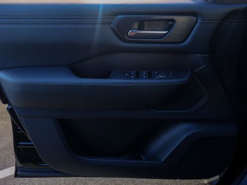 New 2026 Nissan Armada SV image 23