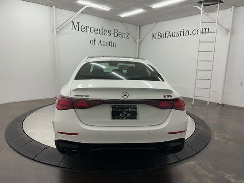 New 2026 Mercedes-Benz E 53 AMG e 4MATIC Sedan image 6