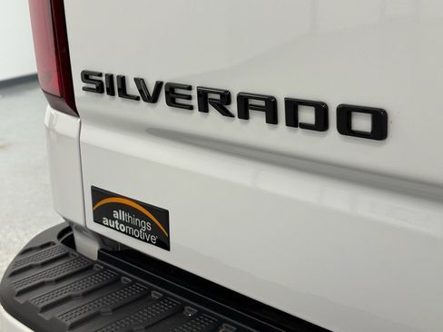 Used 2024 Chevrolet Silverado 1500 High Country w/ High Country Premium Package image 44