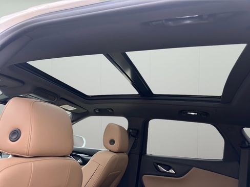 Used 2020 Chevrolet Blazer Premier w/ Driver Confidence II Package image 19