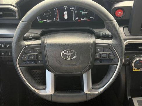 Certified 2025 Toyota 4Runner TRD Off-Road image 10