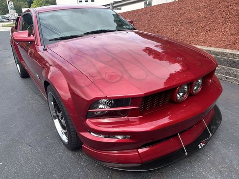 Used 2007 Ford Mustang GT RWD image 10