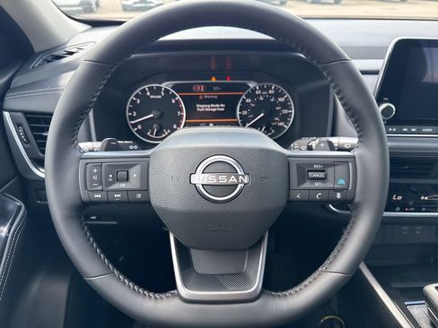 New 2026 Nissan Rogue SV AWD/4WD image 13