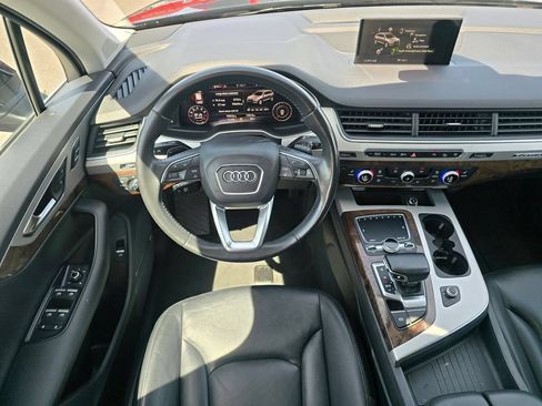 Used 2018 Audi Q7 2.0T Premium Plus w/ Premium Plus Package AWD/4WD image 2