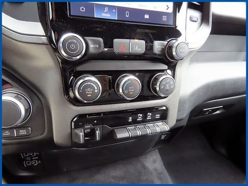 New 2026 RAM 1500 Classic Warlock AWD/4WD image 18