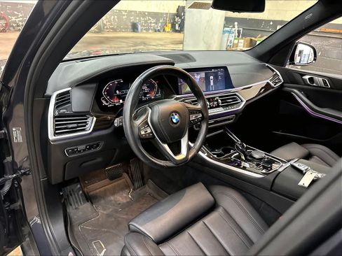 Used 2020 BMW X5 xDrive40i w/ Premium Package AWD/4WD image 16