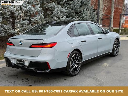 Used 2025 BMW 740i xDrive image 7