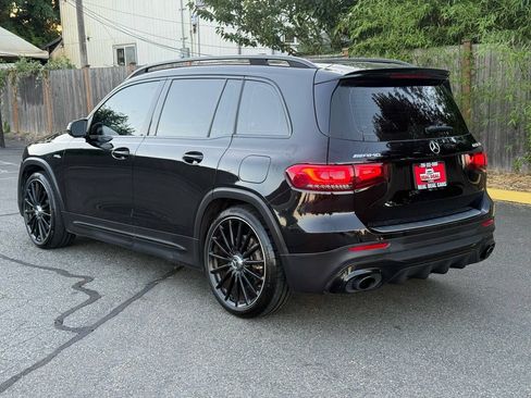 Used 2021 Mercedes-Benz GLB 35 AMG 4MATIC w/ AMG Night Package image 30