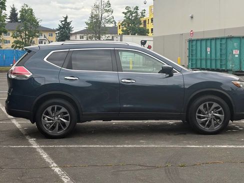 Used 2016 Nissan Rogue SL w/ SL Premium Package AWD/4WD image 6
