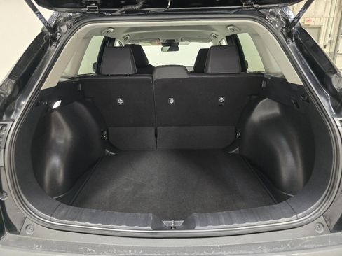 Certified 2025 Toyota Corolla Cross LE image 16
