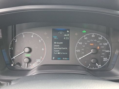 Certified 2025 Toyota Corolla SE AWD/4WD image 14