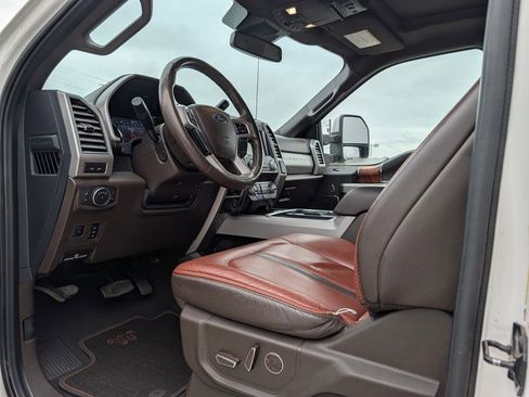 Used 2020 Ford F250 King Ranch w/ King Ranch Ultimate Package AWD/4WD image 22