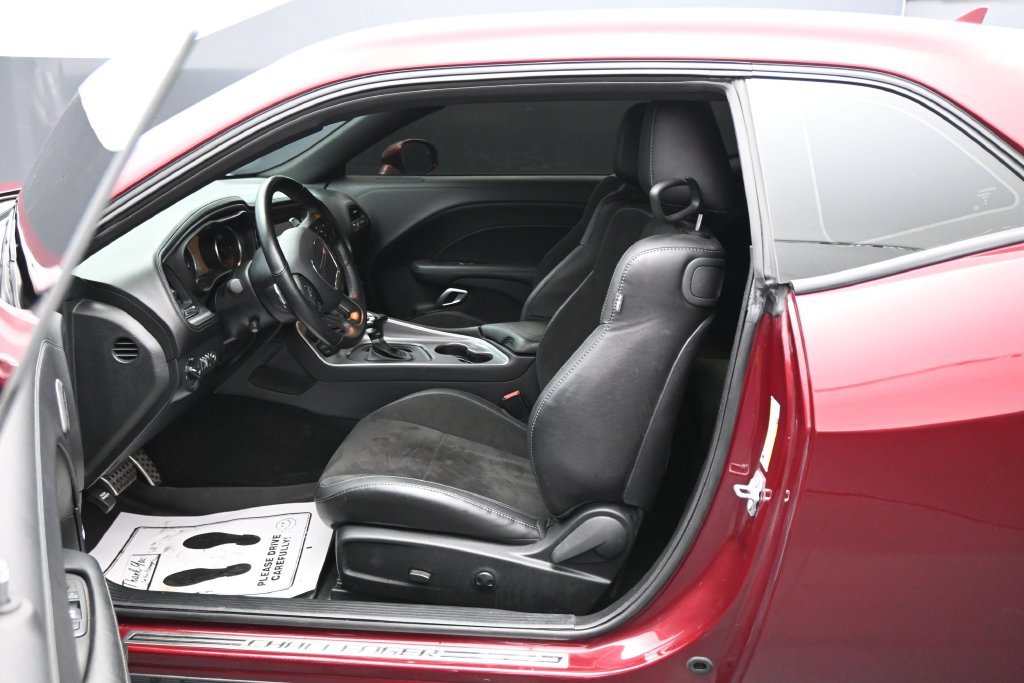 Used 2022 Dodge Challenger R/T Scat Pack w/ Plus Package RWD image 10