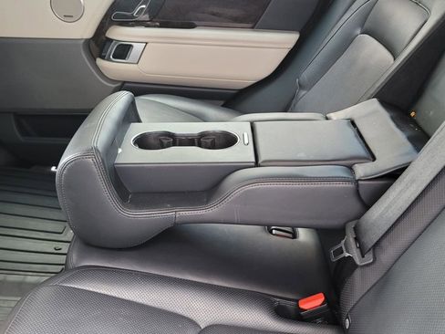 Used 2020 Land Rover Range Rover Long Wheelbase HSE image 10