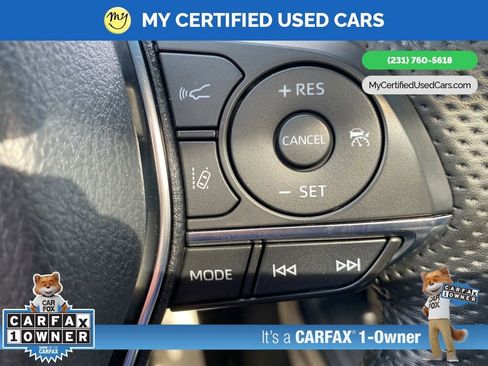 Used 2022 Toyota Avalon Limited FWD image 28