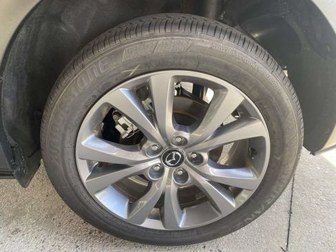 Certified 2025 MAZDA CX-30 AWD 2.5 S w/ Preferred Package image 4