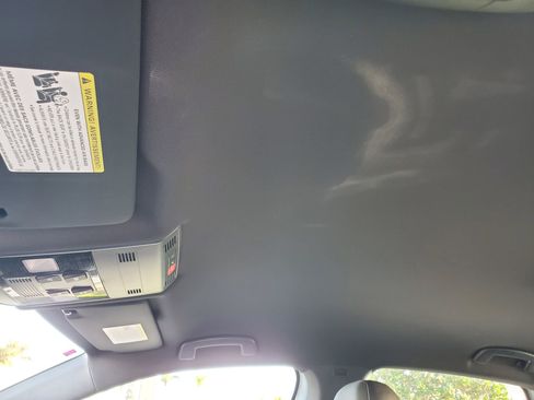 Used 2025 Volkswagen Jetta Sport image 30