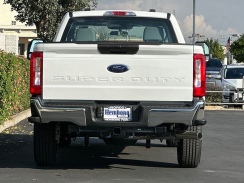 New 2026 Ford F250 XL w/ XL Chrome Package image 5