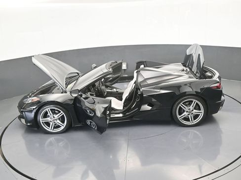 Used 2026 Chevrolet Corvette Stingray Convertible w/ 1LT image 59