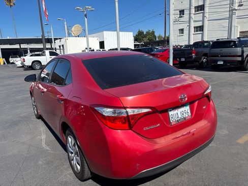 Used 2016 Toyota Corolla LE FWD image 6