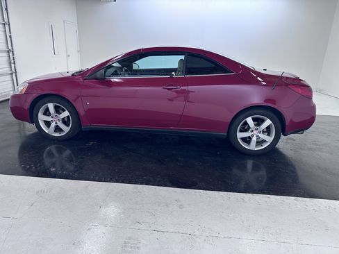Used 2007 Pontiac G6 GT w/ Premium Package FWD image 8