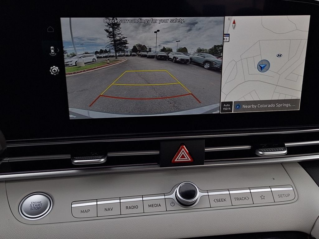 New 2026 Hyundai Elantra Limited FWD image 20