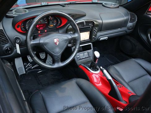 Used 2004 Porsche 911 Turbo image 24