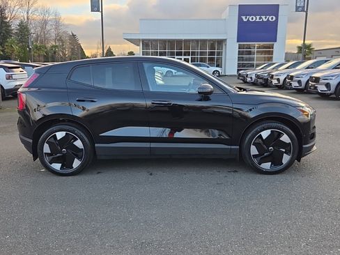 New 2026 Volvo EX30 Ultra w/ Protection Package Premier image 9