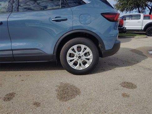 Used 2024 Ford Escape Active image 37