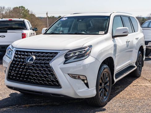 Used 2020 Lexus GX 460 Premium w/ Premium Package image 4
