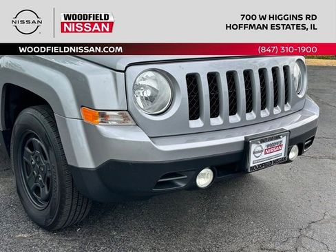 Used 2014 Jeep Patriot Sport w/ Power Value Group FWD image 9