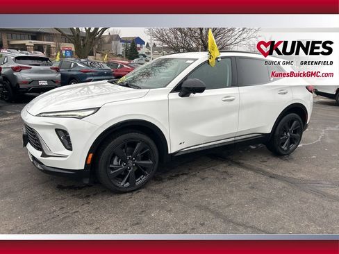 Used 2024 Buick Envision Sport Touring image 13