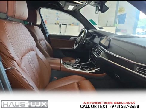 Used 2021 BMW X7 M50i AWD/4WD image 5