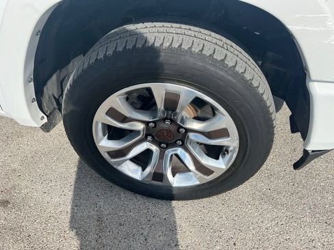Used 2020 RAM 1500 Laramie w/ Sport Appearance Package AWD/4WD image 22
