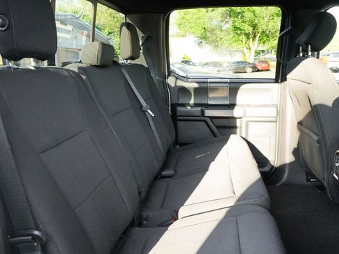 Used 2018 Ford F150 XLT w/ Equipment Group 302A Luxury AWD/4WD image 39