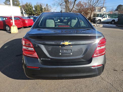 Used 2018 Chevrolet Sonic LS image 4