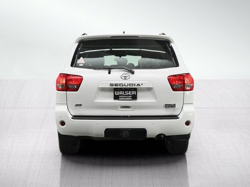 Used 2017 Toyota Sequoia SR5 w/ Premium Package AWD/4WD image 5