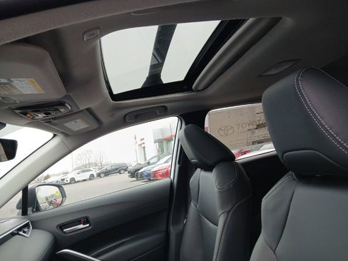 New 2026 Toyota Corolla Cross XLE image 6