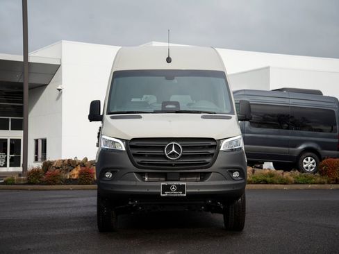 New 2026 Mercedes-Benz Sprinter 2500 image 2