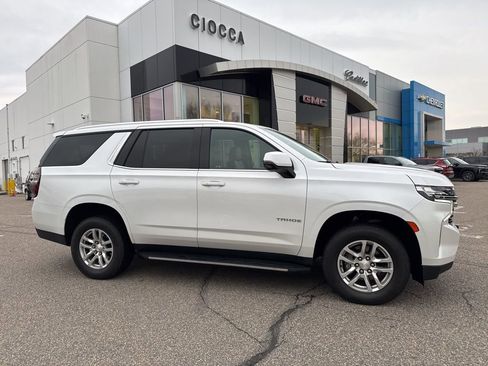 Used 2022 Chevrolet Tahoe LT w/ Luxury Package image 26