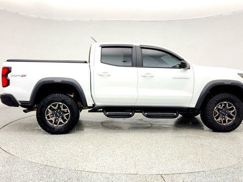 Used 2025 Chevrolet Colorado ZR2 w/ Technology Package image 4