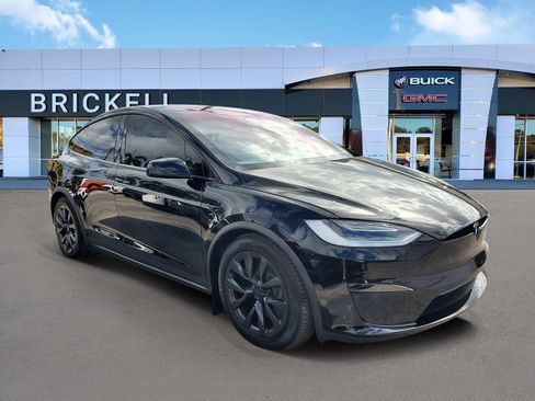 Used 2023 Tesla Model X AWD/4WD image 2