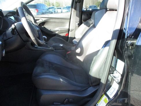 Used 2017 Ford Focus RS image 7