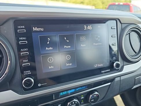 Used 2022 Toyota Tacoma SR5 w/ Technology Package RWD image 22