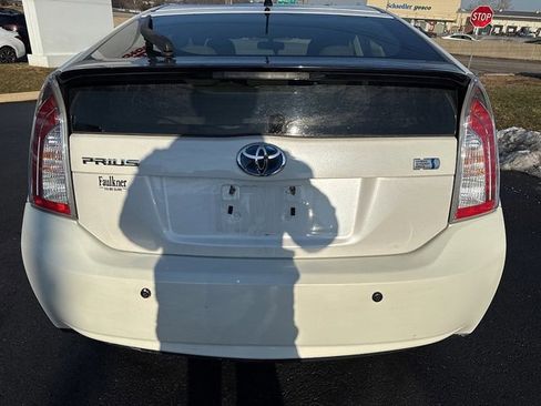 Used 2014 Toyota Prius Four image 6