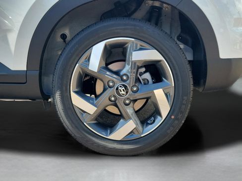 New 2026 Hyundai Venue SEL image 5