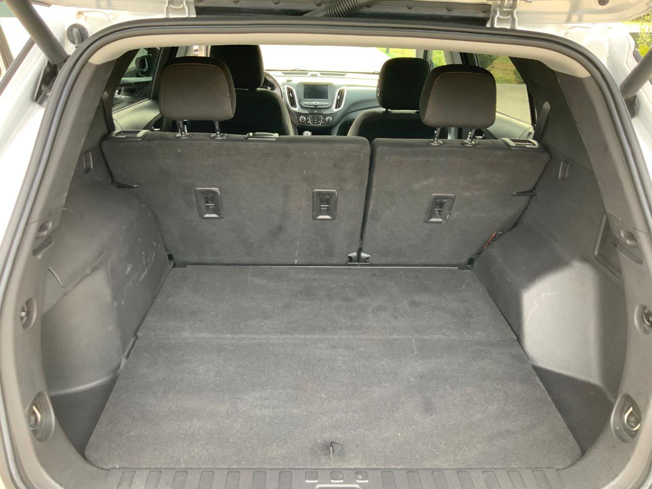 Used 2021 Chevrolet Equinox LT FWD image 10