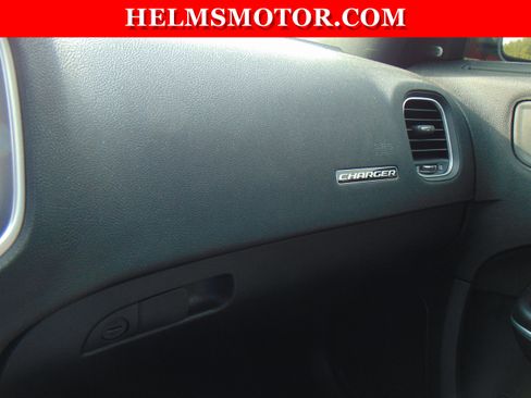 Certified 2022 Dodge Charger R/T image 31