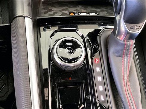 Used 2024 Chevrolet Colorado Z71 w/ Z71 Convenience Package 2 image 24