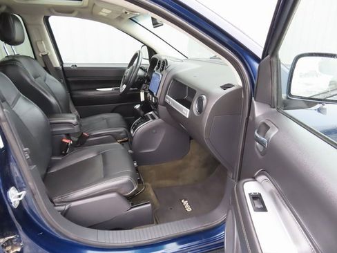 Used 2016 Jeep Compass High Altitude image 22